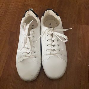 White shoes used a few times only